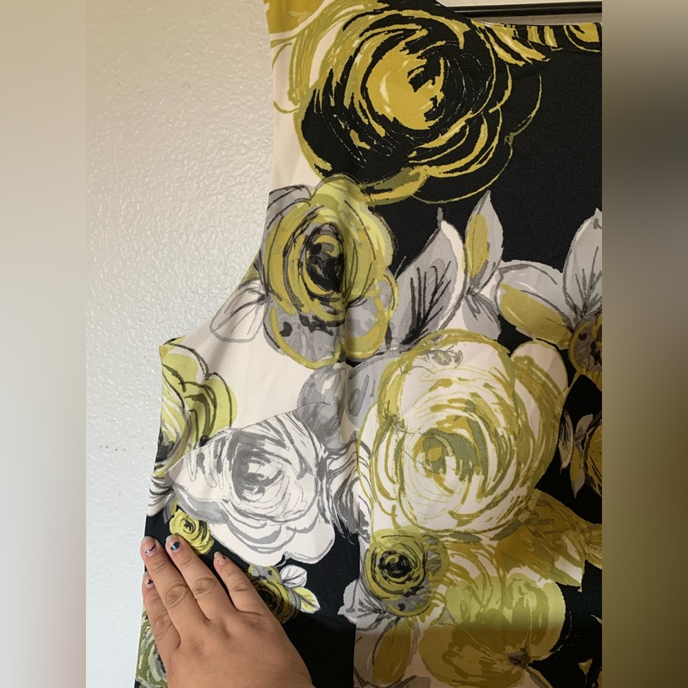 Enchanted Black white and green abstract rose dress - Picture 2 of 5